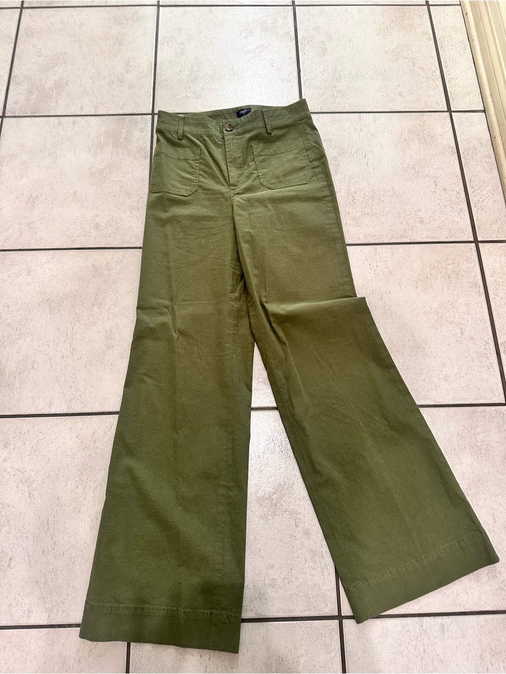 J. Crew Lizzie High-Rise Wide-Leg Utility Pants in Olive Green 25 - Picture 4 of 15